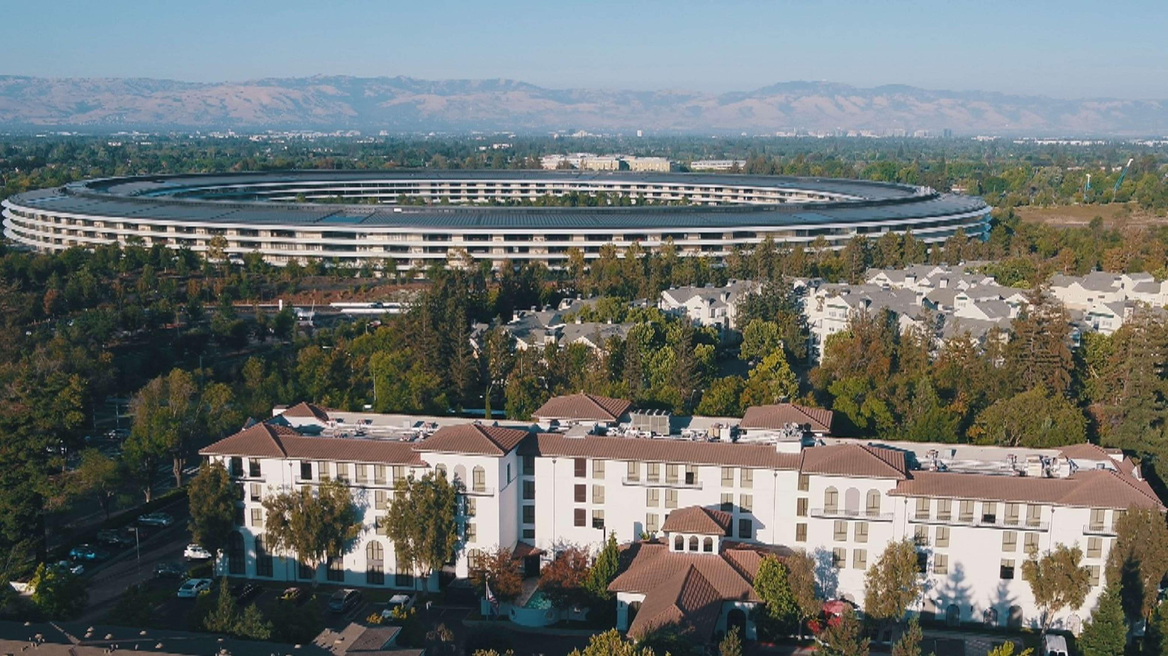 Hilton Garden Inn Cupertino Eksteriør billede