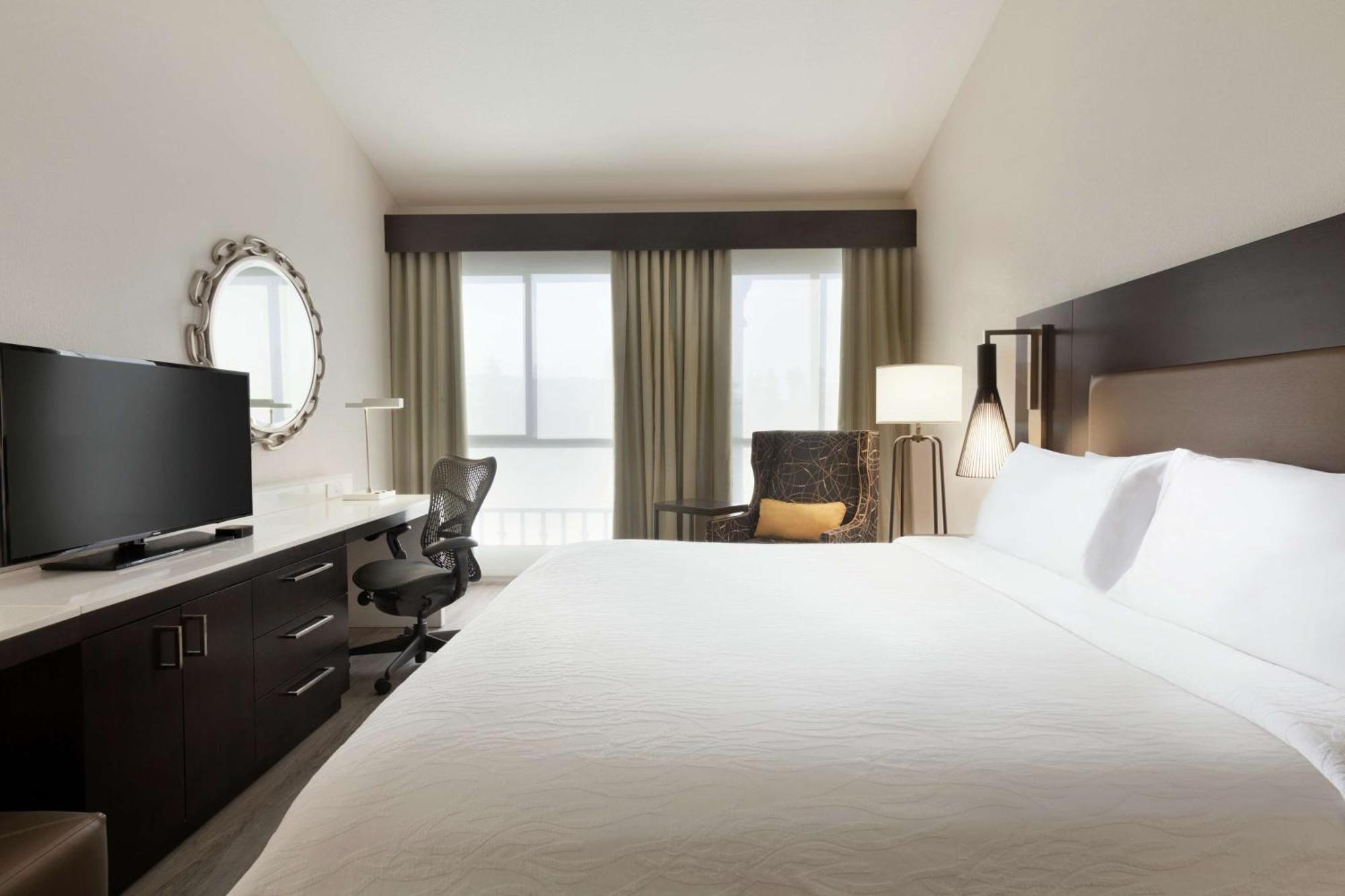Hilton Garden Inn Cupertino Eksteriør billede