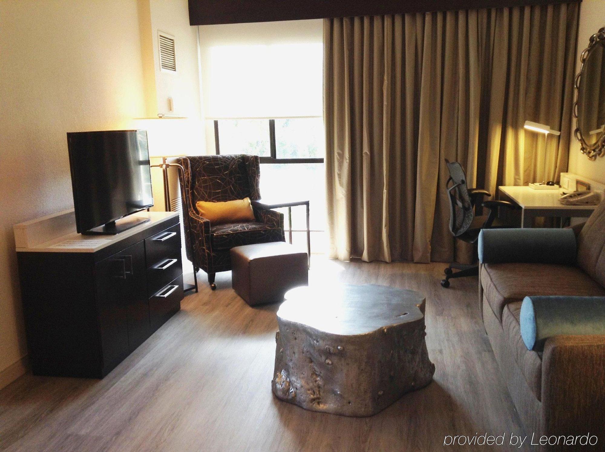 Hilton Garden Inn Cupertino Eksteriør billede