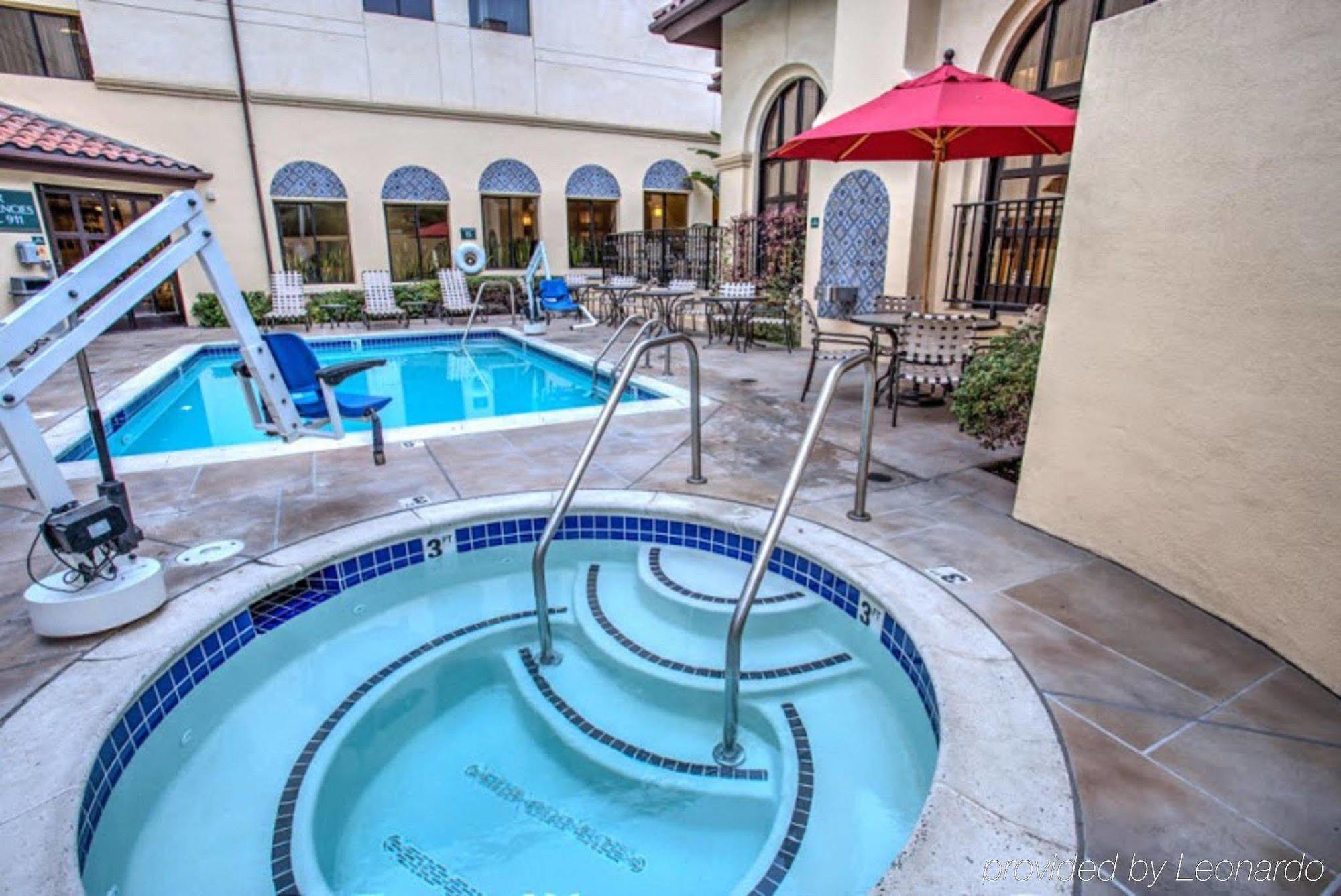 Hilton Garden Inn Cupertino Eksteriør billede