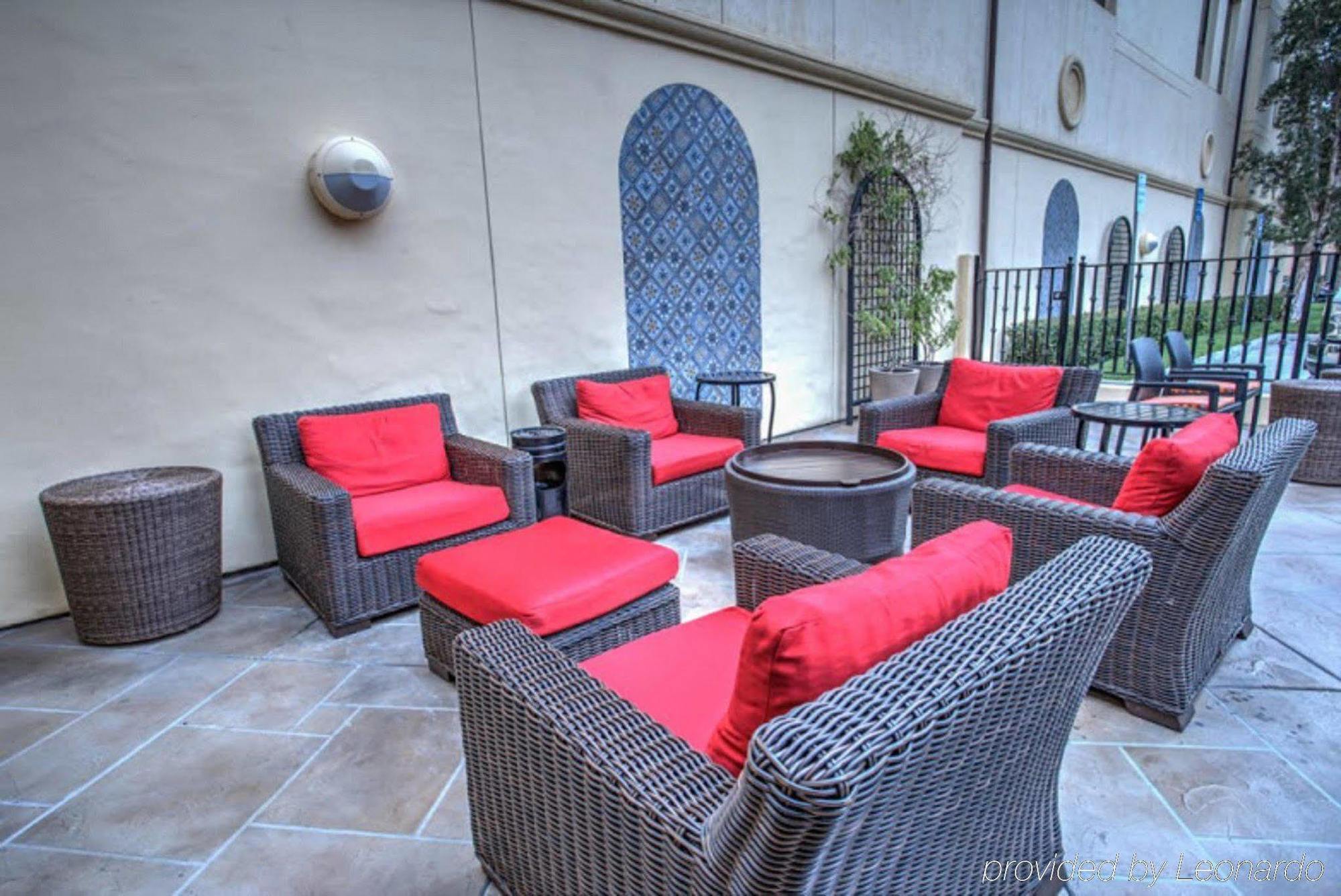 Hilton Garden Inn Cupertino Eksteriør billede